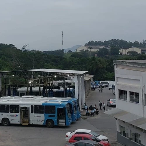Imagem - Motoristas paralisam linhas de ônibus em protesto por assassinato de colega em Cariacica