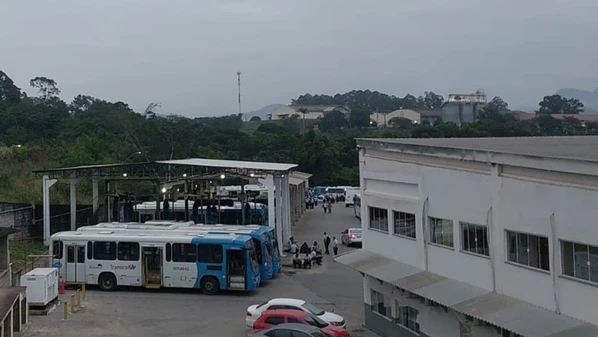O manobrista de ônibus Clovis Brás Júnior, 31 anos, foi morto na noite desta segunda-feira (9). Paralisação afeta o transporte em toda a Grande Vitória