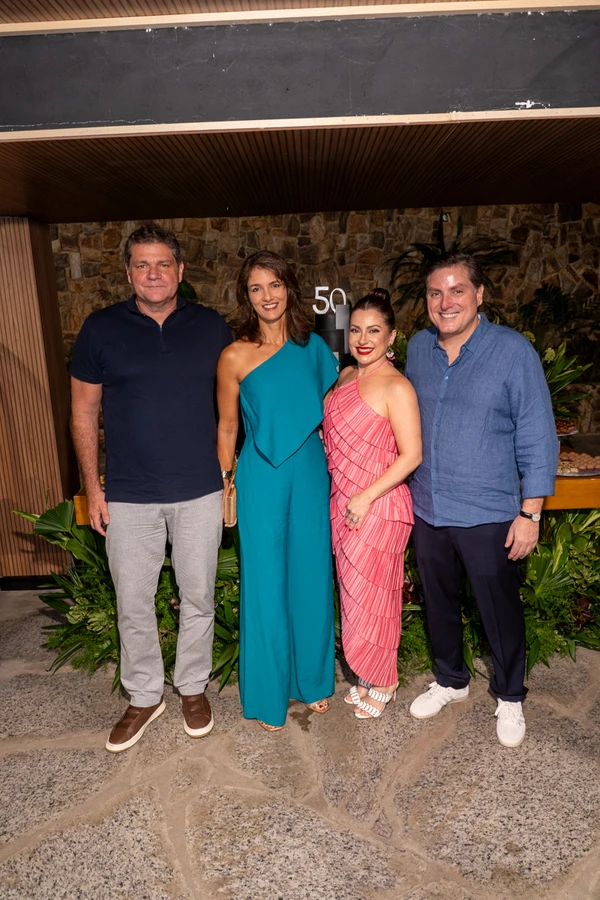 Arnaldinho e Juliana Pagani,  Juliana Rambalducci e Breno Peixoto