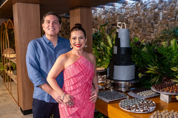 Breno Peixoto e Juliana Rambalducci