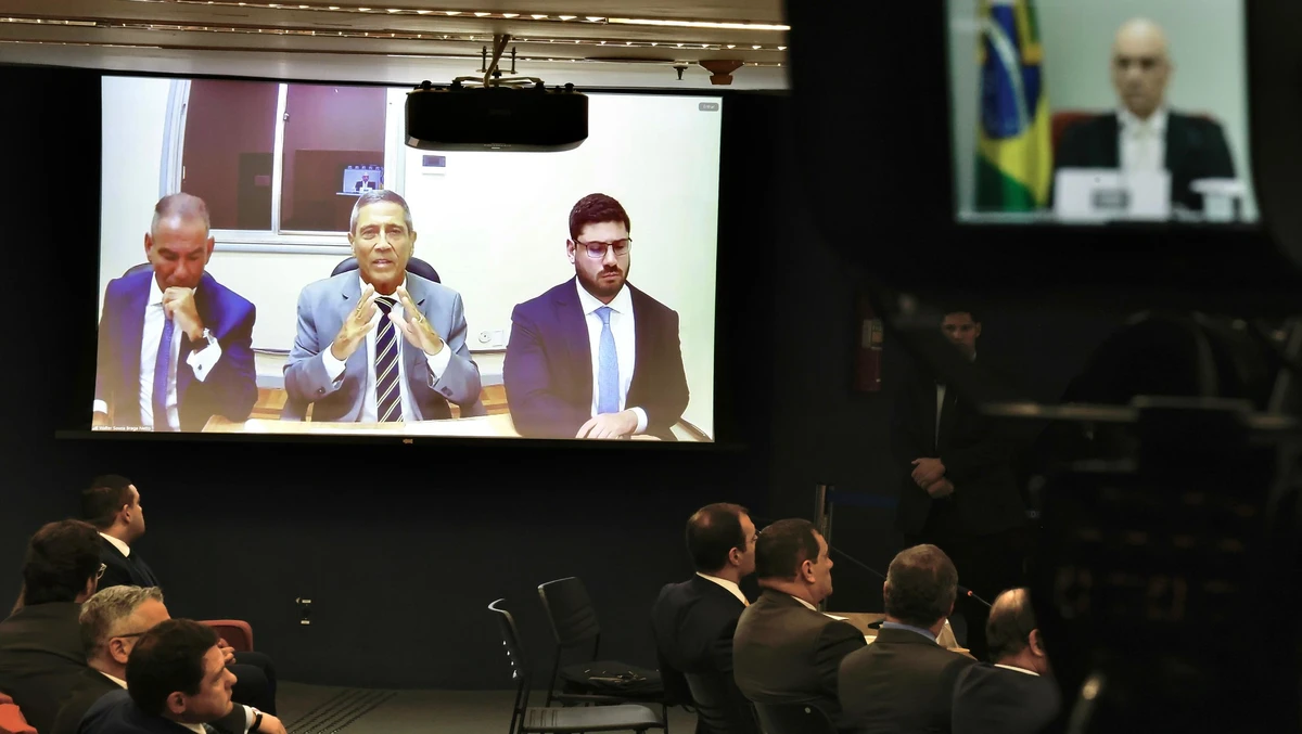 O ex-ministro Walter Braga Netto depôs por videoconferência ao STF