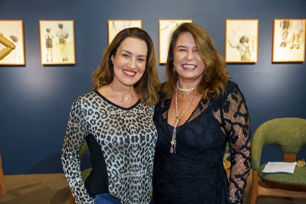 Anna Thereza Leadebal e Karla Toríbio Pimenta