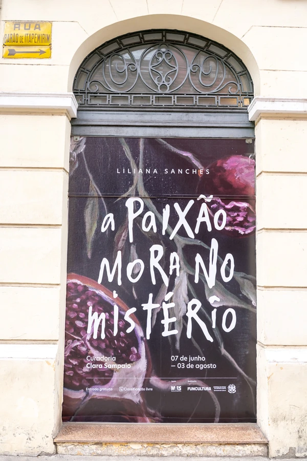 Exposição “A Paixão mora no Mistério”