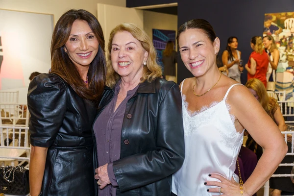 Kris Junqueira, Cida Assbu e Mindla Correa