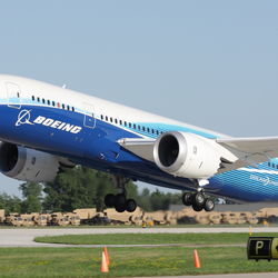 Até o trágico acidente da Air India em Ahmedabad nesta quinta-feira, o 787 Dreamliner da Boeing tinha um histórico de segurança exemplar.
