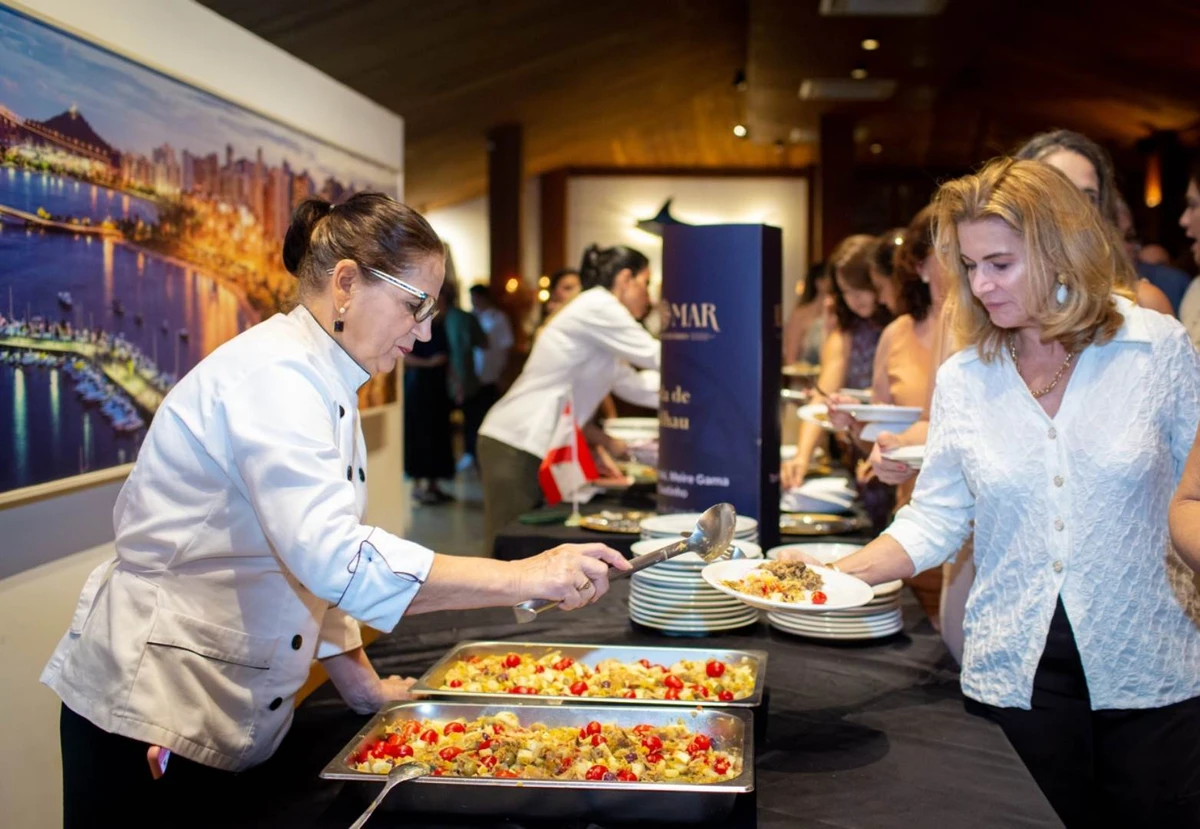 3º Jantar Solidário Além Mar, no Iate Clube, em Vitória