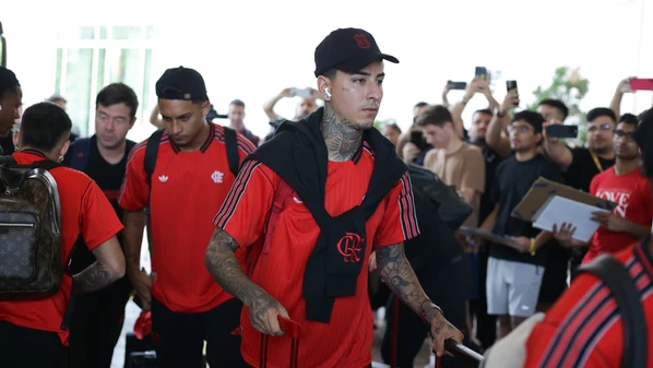 Mesmo sem disputar a 12ª rodada do Brasileiro, o Flamengo disputará o Super Mundial como líder do torneio nacional, após ajudas de Bahia e Vitória