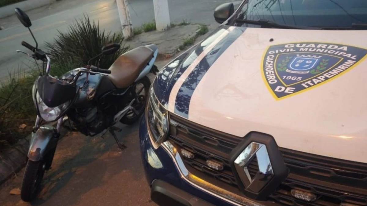 Moto irregular foi apreendida em Cachoeiro de Itapemirim
