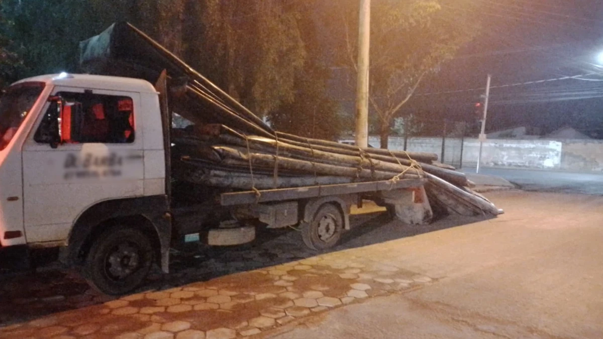 Seis pessoas são detidas por furto de carga de lona do Saae em São Mateus