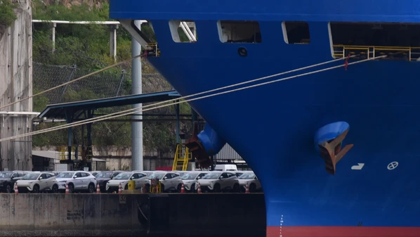 A unidade de fertilizantes da Adufértil, de um grupo de Singapura, e a chinesa GWM foram atraídas pelos portos. Às vésperas do fim dos benefícios fiscais, infraestrutura é a saída para a economia do ES