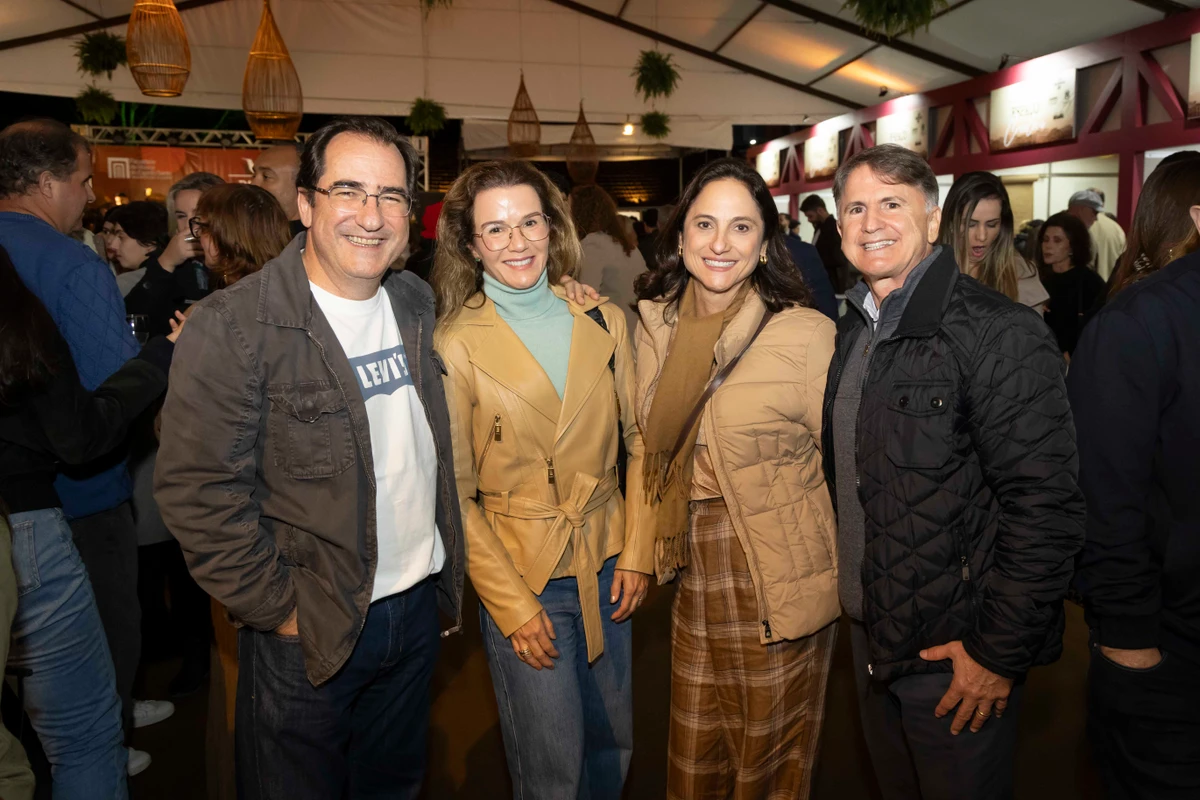Luiz Cláudio Allemand, Maria Claudia Allemand, Andrezza Mattedi e Fabiano Barros