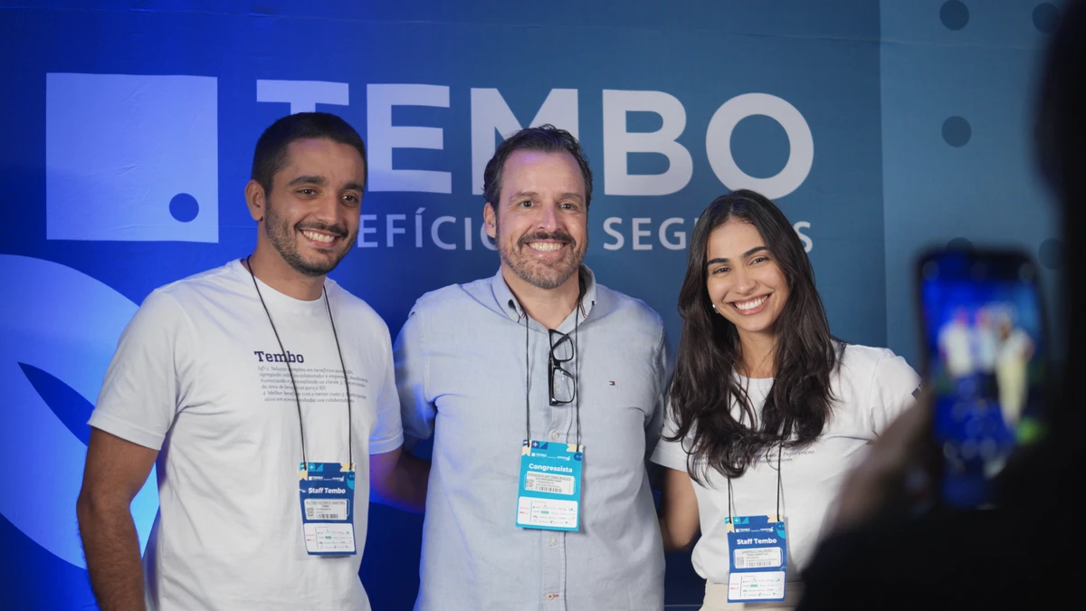 Vitor Martins, CEO da Tembo Benefícios e Seguros , Gabriele Ribeiro, Gerente Comercial Tembo