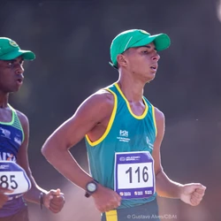 inspirado por Caio Bonfim, capixaba conquistou recentemente a medalha de prata no Brasileiro Sub-18 de Atletismo e agora quer mais