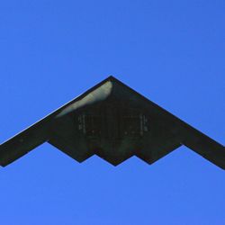 Até agora os americanos não deram a Israel acesso à única bomba que provavelmente seria capaz de penetrar no complexo nuclear subterrâneo do Irã.