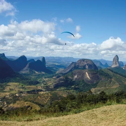 Sugestões vão do carnaval ao feriado da Consciência Negra, com destinos de praia, montanha e atrações culturais