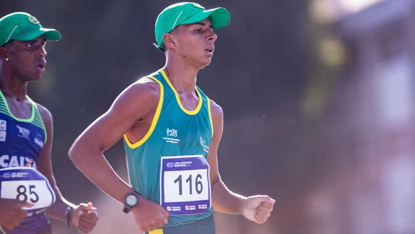 inspirado por Caio Bonfim, capixaba conquistou recentemente a medalha de prata no Brasileiro Sub-18 de Atletismo e agora quer mais