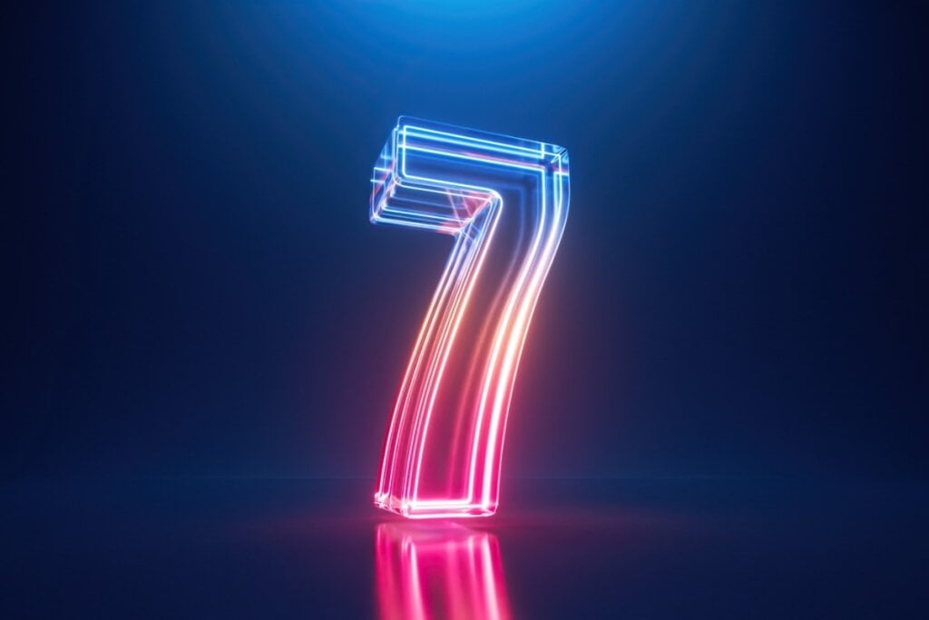 O número 7 é ligado ao conhecimento e à espiritualidade (Imagem: wacomka | Shutterstock)