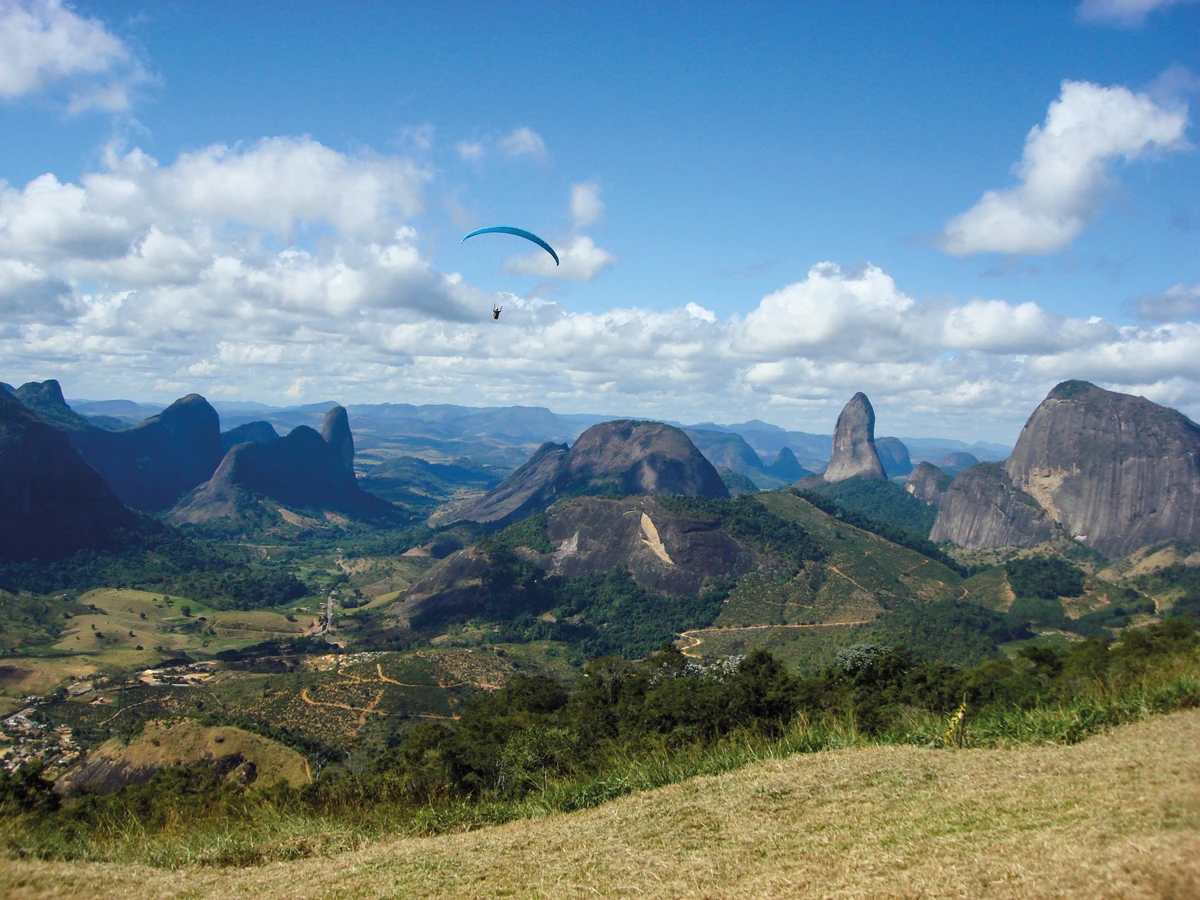 Pancas tem se destacado no turismo de aventura, sediando campeonatos de voo livre