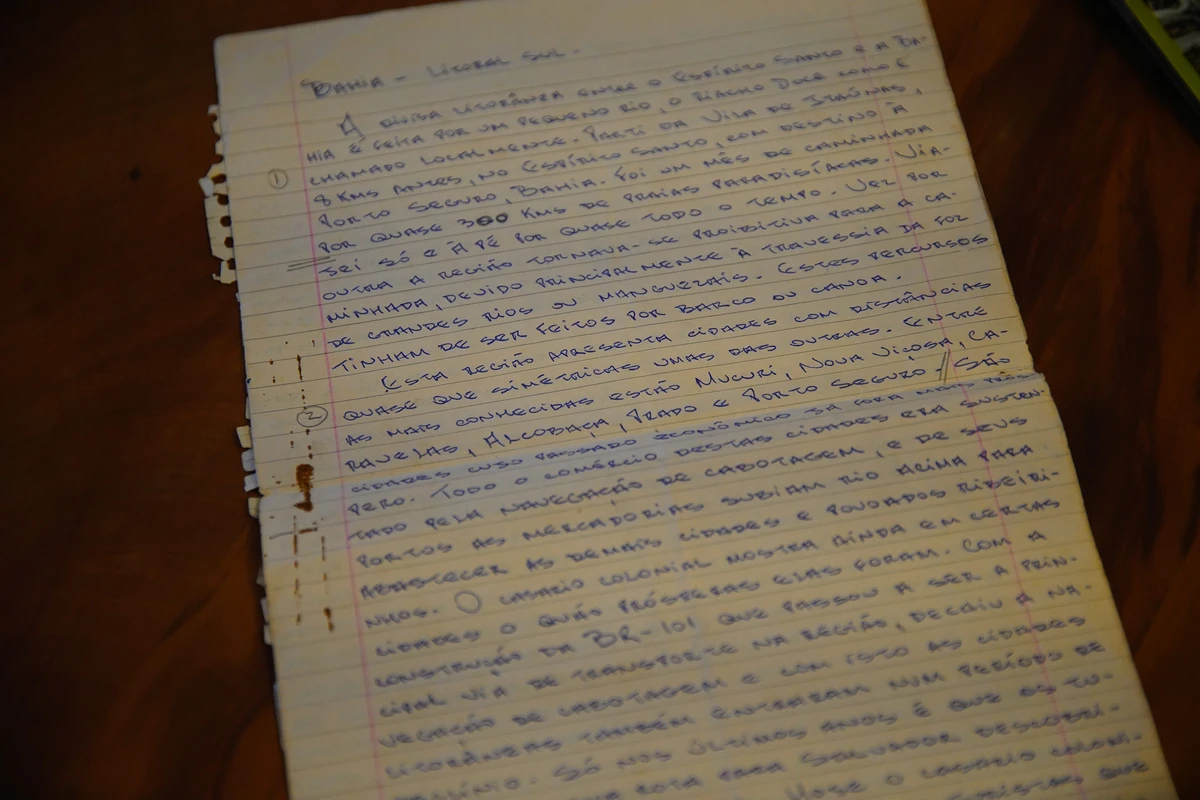 Sergio Rondelli, geógrafo, caminhou por todo litoral brasileiro por VItor Jubini