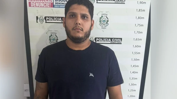 Felipe Silva Rodrigues ficará preso de forma temporária pelos próximos 30 dias. Ainda não há informações sobre o paradeiro de Lázaro Airan, de 17 anos