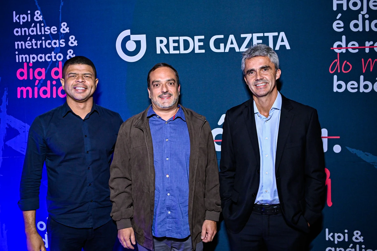 gerente de Negócios Públicos da Rede Gazeta, Giliard Ferreira; diretor de Mídia da AQuatro, Eduardo Mendonça; e o diretor de Mercado da Rede Gazeta, Bruno Passoni