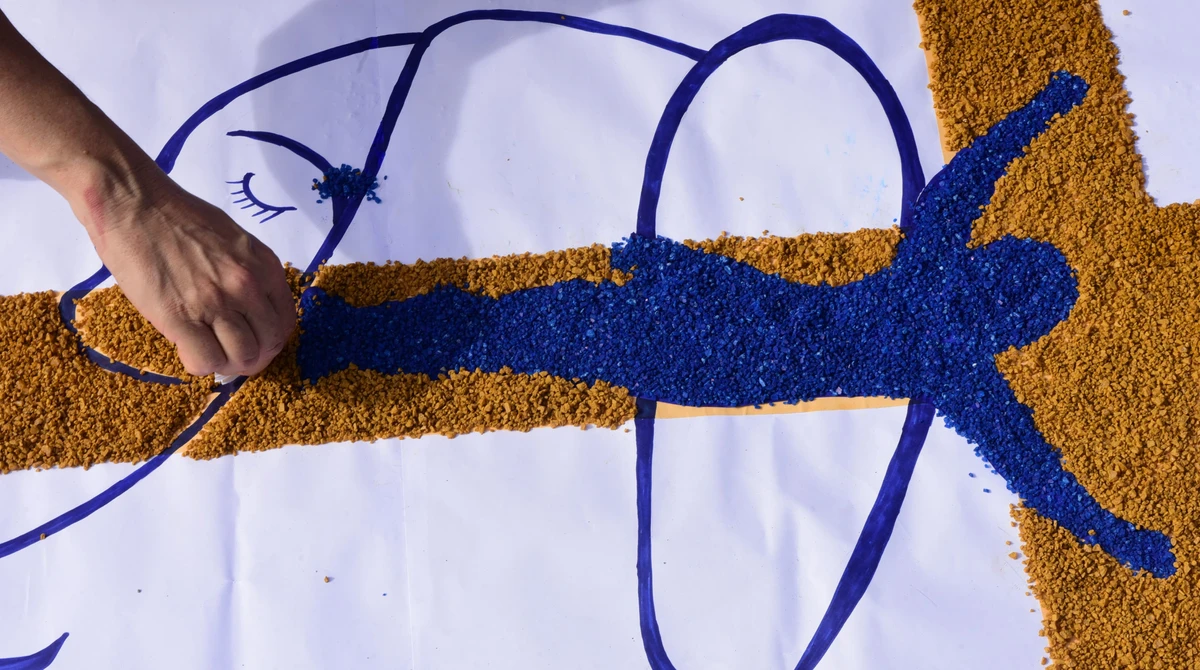 Confecção dos tapetes de Corpus Christi no bairro Ibes, em Vila Velha por Ricardo Medeiros 