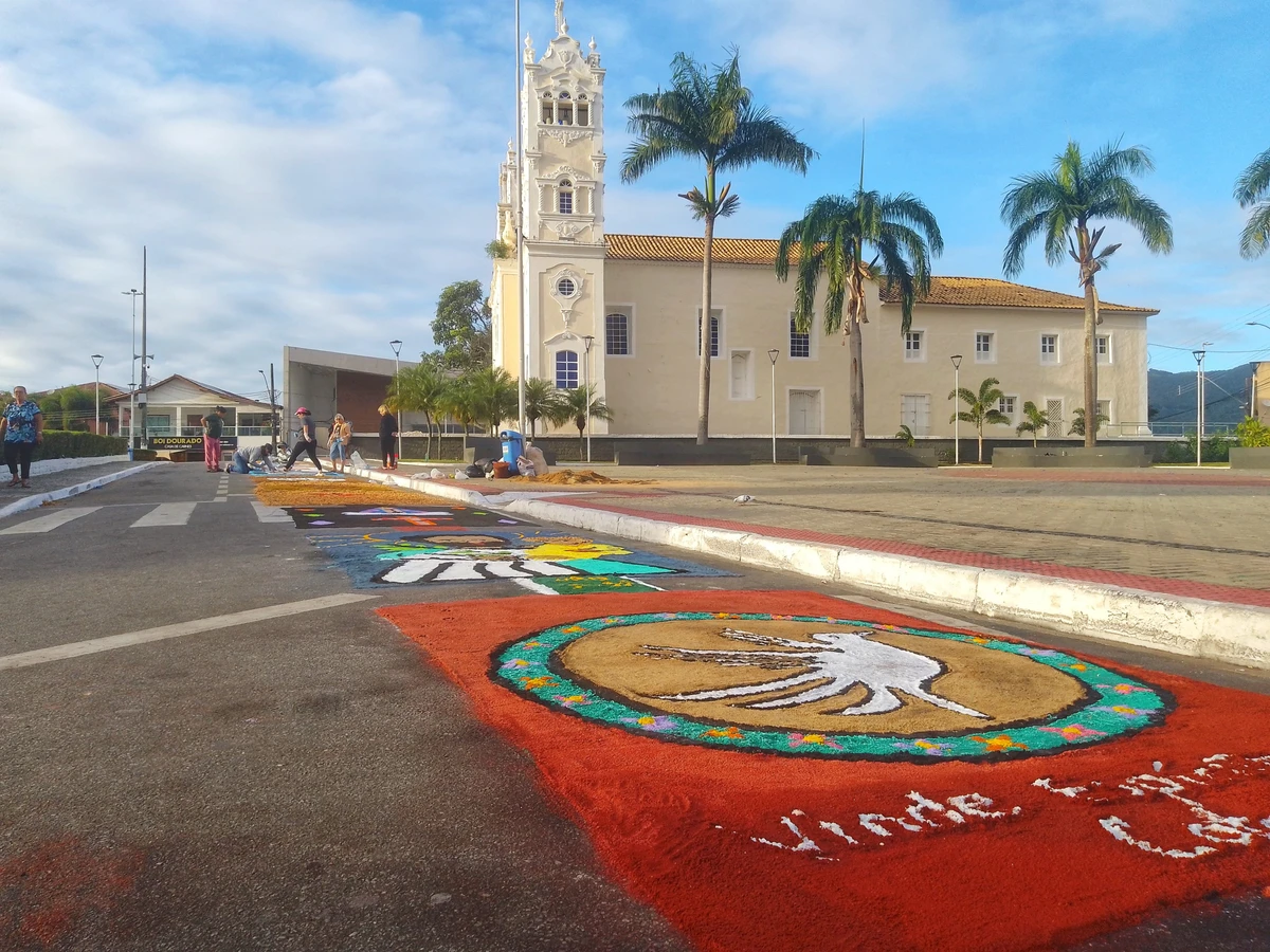 Tapetes de Corpus Christi em Serra Sede, na Serra, nesta quinta-feira (19) por Ricardo Medeiros