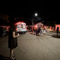 Conforme a PM, garoto estava com uma moto e um celular. A mulher e os suspeitos não foram localizados pela corporação