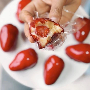 Imagem - Veja onde comprar Morango do Amor no ES; doce viralizou na internet