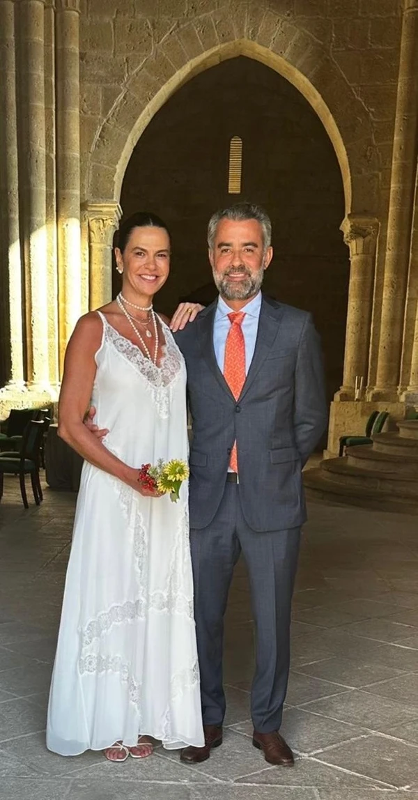 Mariana e Pipo Maciel celebraram 30 anos de casamento, na Abadia Retuerta, em Ribeiro del Duero, Espanha