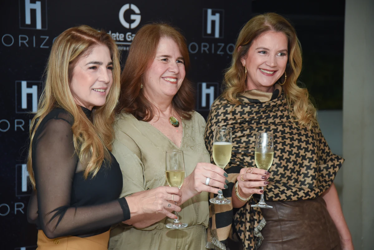Soliene Andrade, Marcia Oliveira e Marcela Surlo