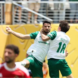 Quatro partidas agitam a competição nos Estados Unidos nesta segunda-feira, válidas pelos Grupos A e B