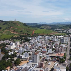 Sentença do juiz da 3ª Zona Eleitoral de Castelo anulou votos recebidos pela federação Brasil da Esperança (formada por PT, PV e PCdoB) e mudou a configuração da Câmara