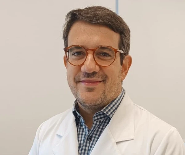 Marcos Andião, oftalmologista