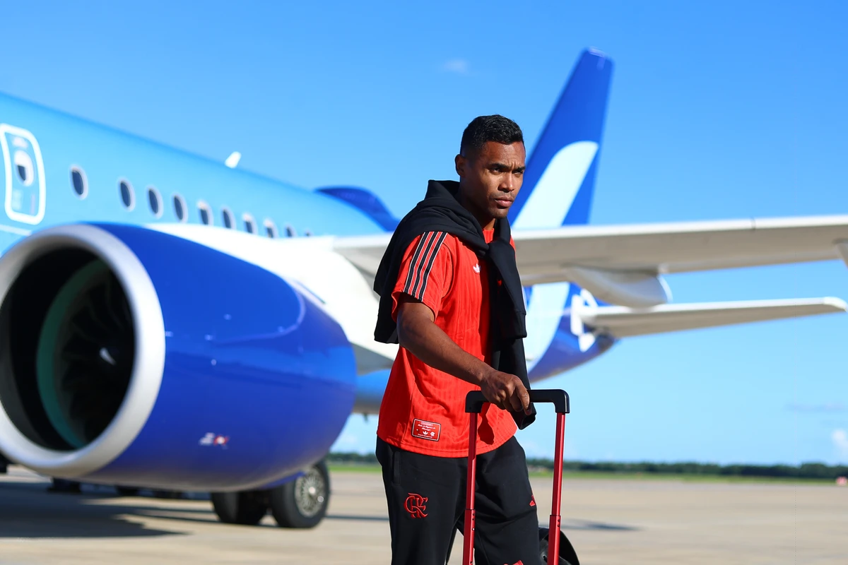 Alex Sandro deve ser titular diante do Los Angeles FC