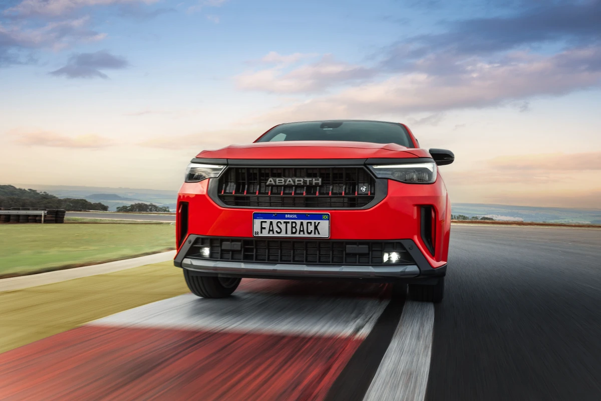  Novo Fiat Fastback Abarth  por Fiat/Divulgação