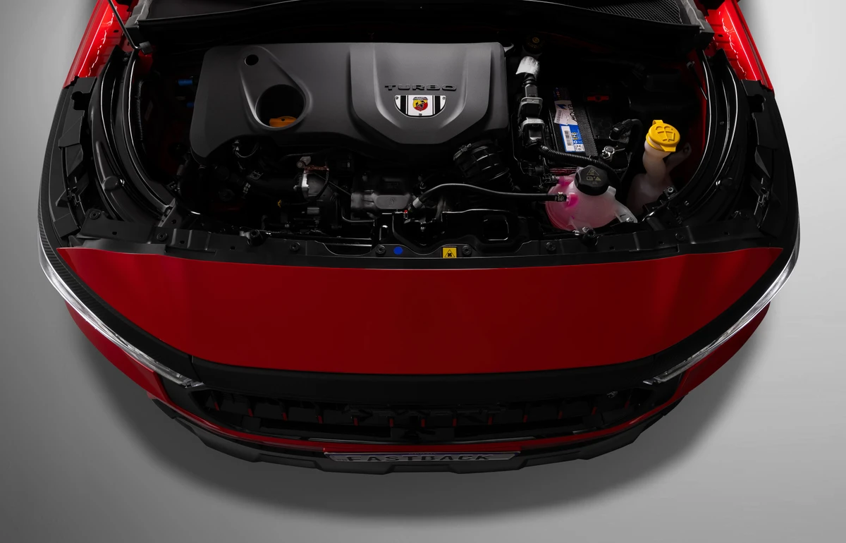  Novo Fiat Fastback Abarth  por Fiat/Divulgação