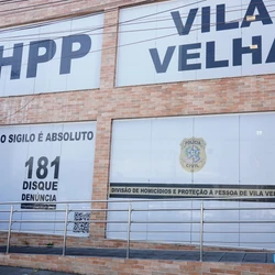 Homem foi à DHPP como vítima de tentativa de homicídio, mas acabou preso por porte ilegal de arma de fogo de uso restrito