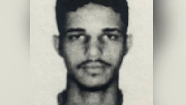 Arthur de Souza Santos, de 19 anos, conduzia em direção à BR 101, quando perdeu o controle da direção da moto e caiu; acidente ocorreu na manhã da última terça-feira (24)