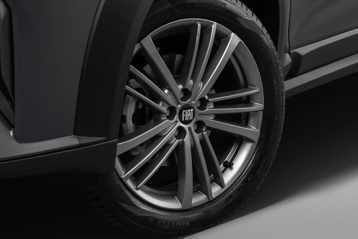 Fiat Fastback T200 por Fiat/Divulgação