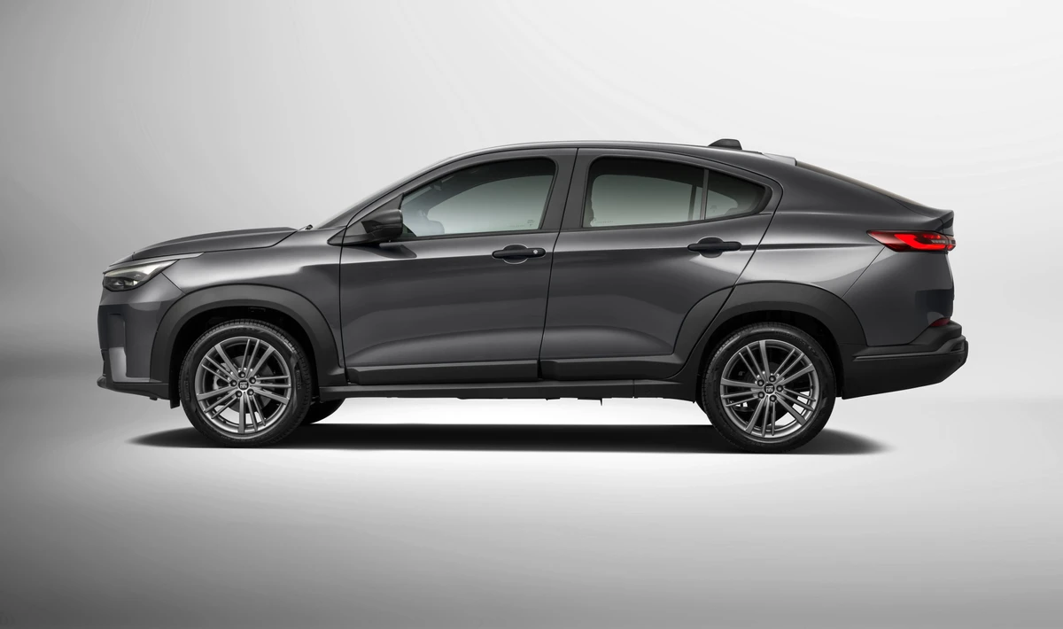 Fiat Fastback T200 por Fiat/Divulgação
