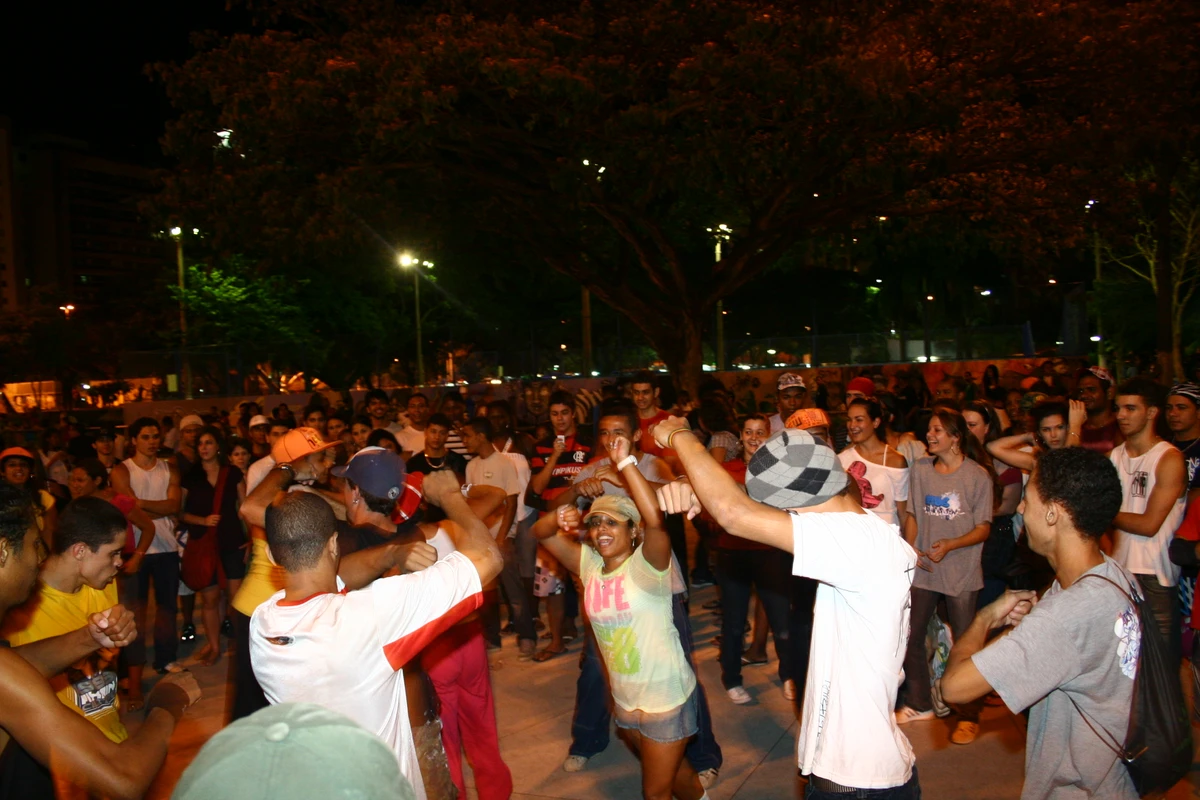 Danças urbanas e hip hop do acervo da  União de Dançarines do Espírito Santo (UDES)