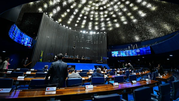 O senador Flávio Arns (PSB-PR) foi designado como relator de plenário para o texto alternativo da Câmara