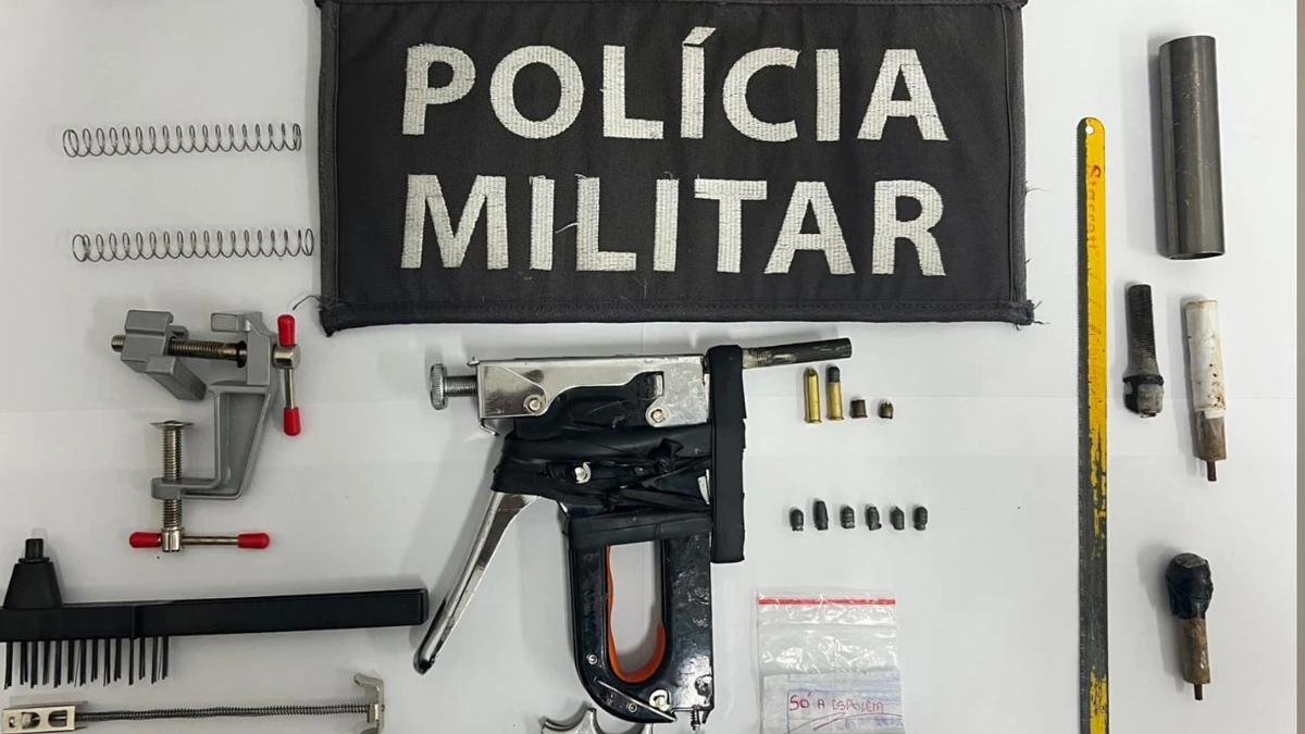 Adolescente é apreendido pela 2ª vez com arma de grampeador em Alegre