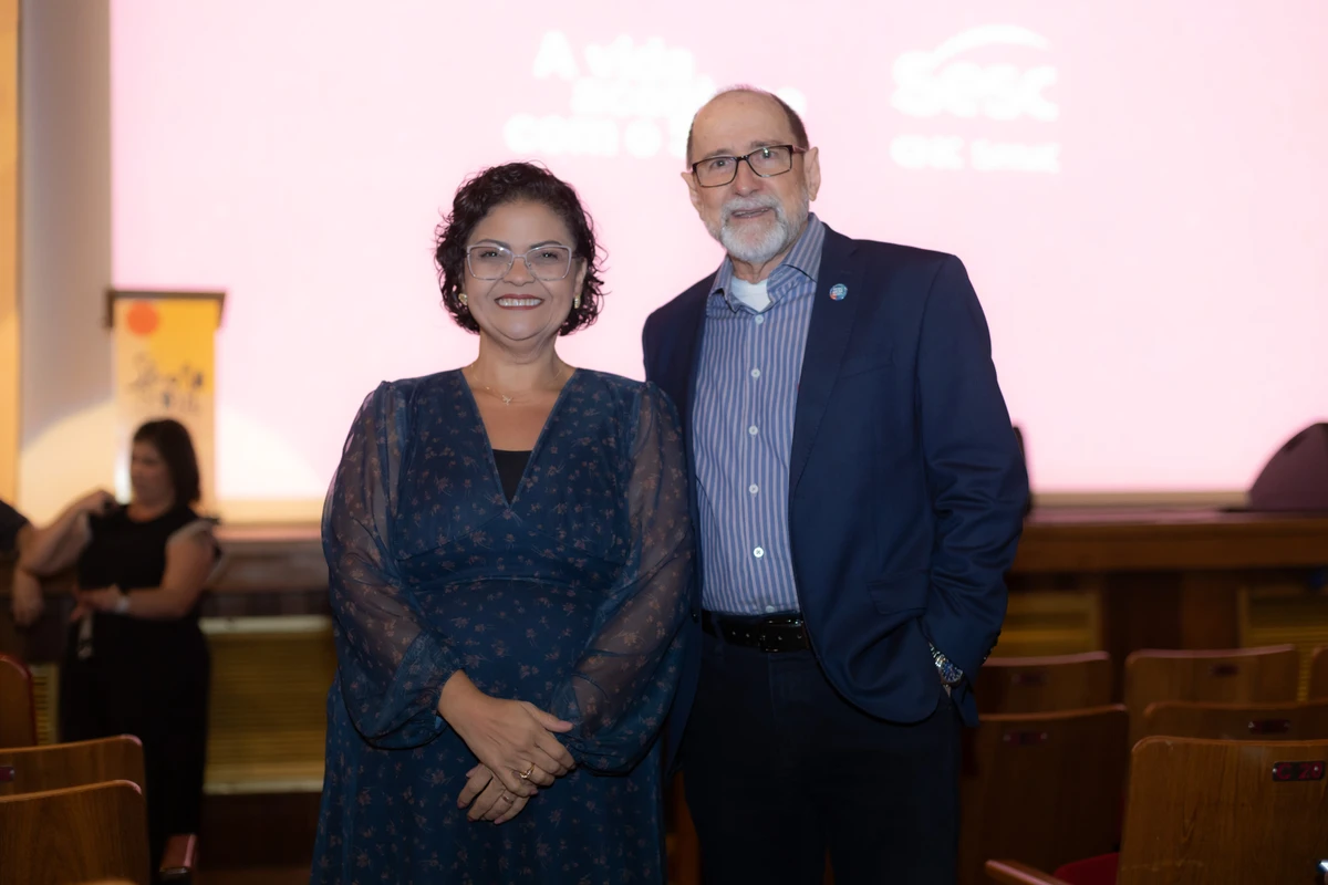 Janaina Cunha, Diretora de Programas Sociais do Departamento Nacional do Sesc, e Luiz Toniato, Diretor Regional do Sesc-ES