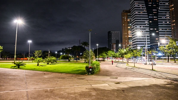 Diante de reclamações de moradores da região, audiência pública será realizada nesta quarta-feira (2) para debater a realização de shows e feiras no espaço instalado na Enseada do Suá