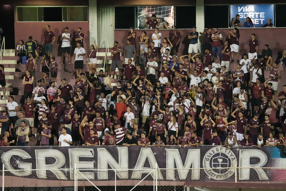 Desportiva 0 x 1 Banfield pela Copa Vitória Cup no estádio Engenheiro Araripe por Vitor Jubini