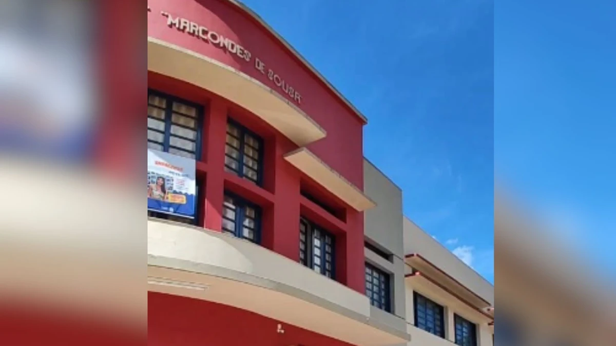 Escola Marcondes de Souza, em Muqui