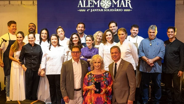 A 4 ª edição do jantar Além Mar,  com a participação voluntária de chefs capixabas,  emocionou os convidados na noite desta quarta-feira (02)