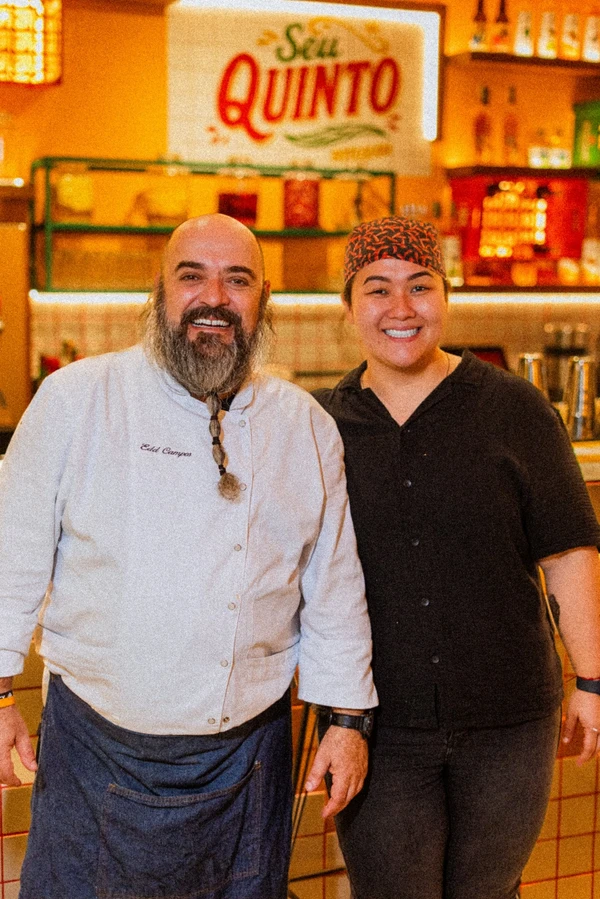 Edd Campos (chef consultor) e Tairine Kitakawa (chef da casa) por Ciro Trigo 